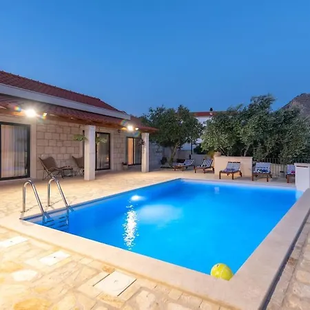 Hilltop House Holiday home