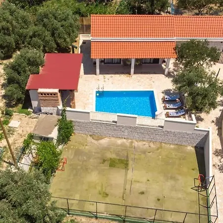 Hilltop House Holiday home